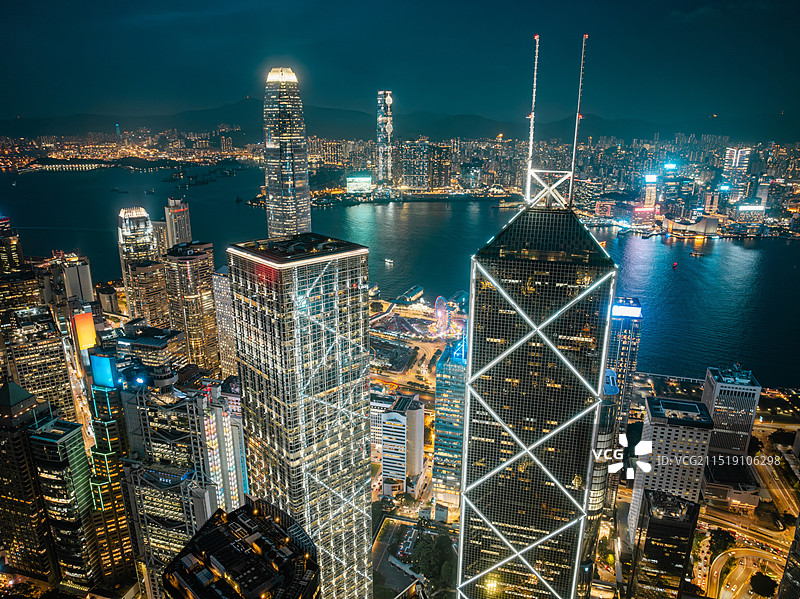 中国香港维多利亚港夜景航拍图片素材