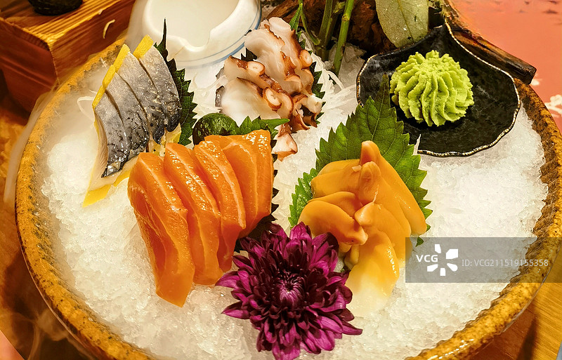 日式四品刺身图片素材
