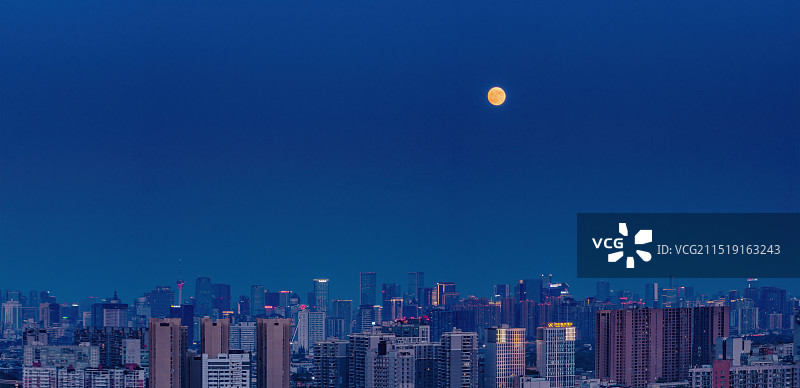 蓉城圆月图片素材