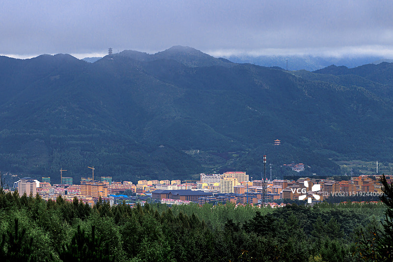 远眺太白县图片素材