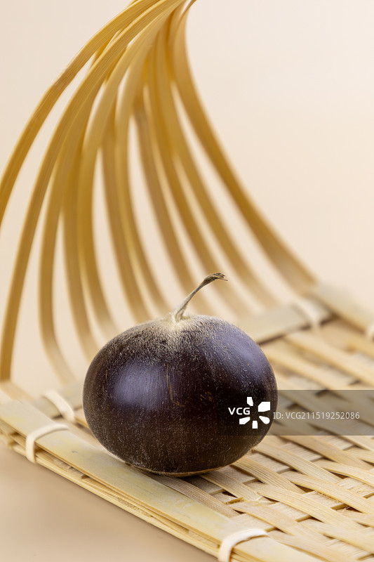 新鲜板栗的特写镜头图片素材