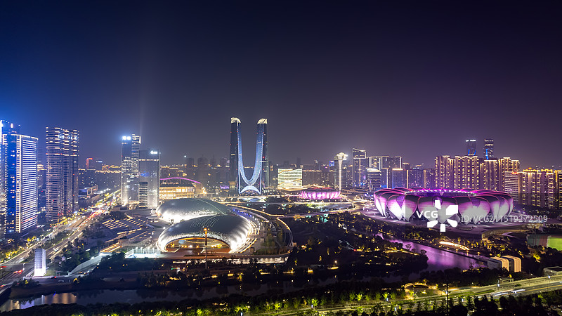 航拍杭州钱塘江南岸钱江世纪城夜景图片素材