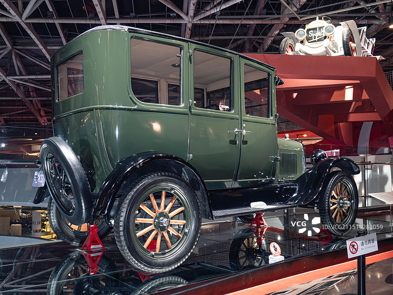 北京汽车博物馆的福特T型车2图片素材