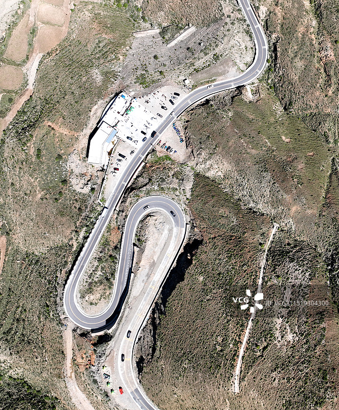 西藏拉萨市曲水县，川藏中线G349国道风光图片素材