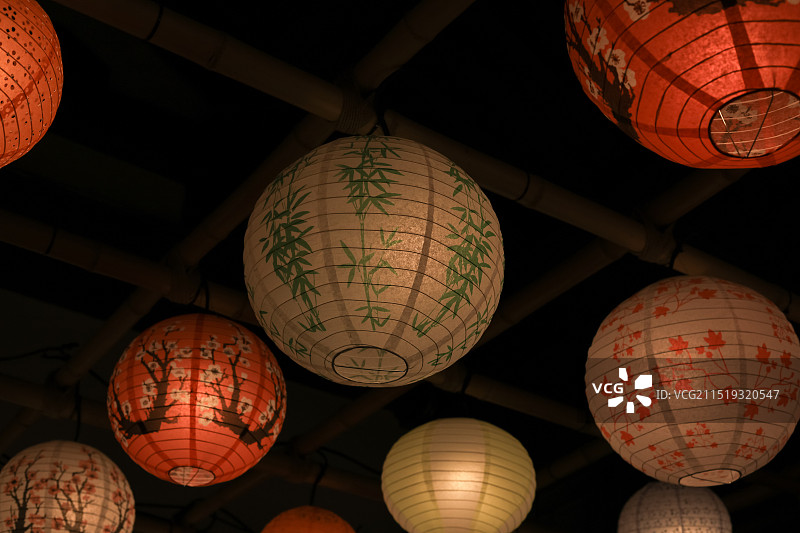 山东济南章丘明水古城花灯铺传统花灯图片素材