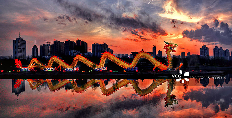 龙城夕阳图片素材