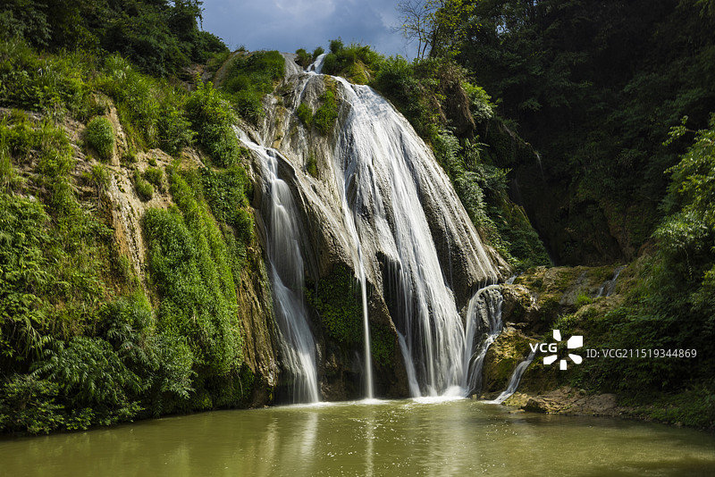 乌当小寨村大龙潭小龙潭瀑布图片素材