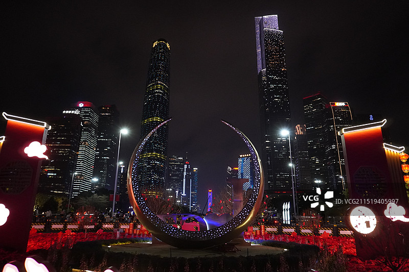 广州花都广场夜景图片素材