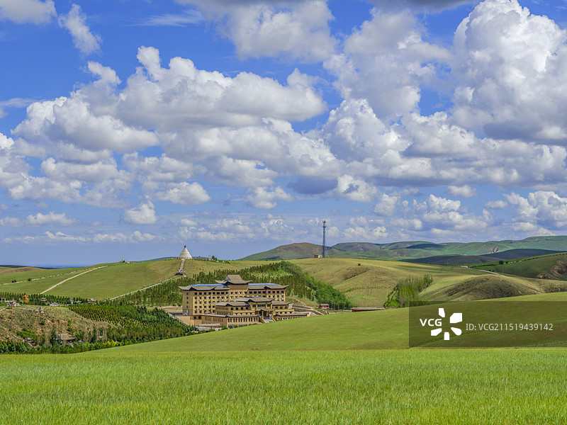 内蒙古锡林郭勒大草原乌兰五台风光图片素材