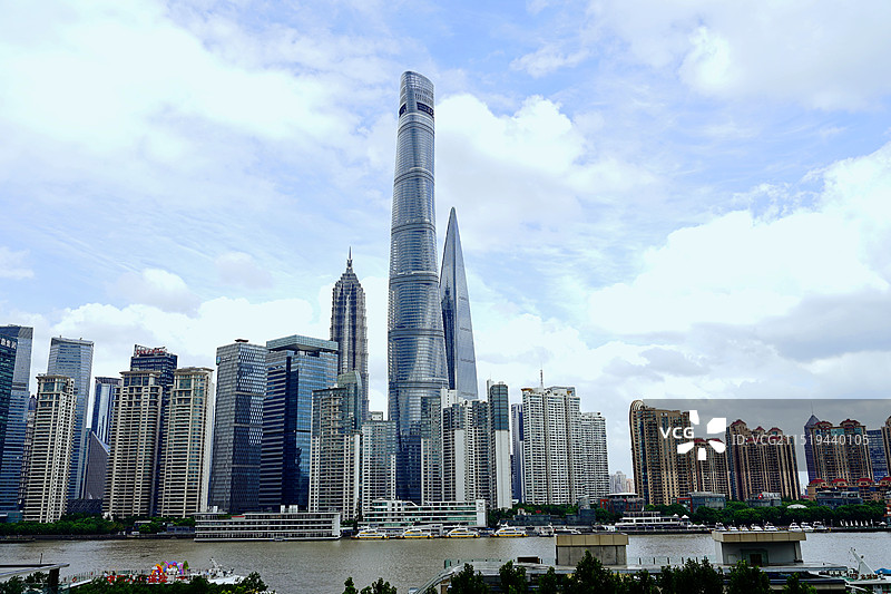 上海三件套，金茂大厦，上海中心，环球金融中心图片素材