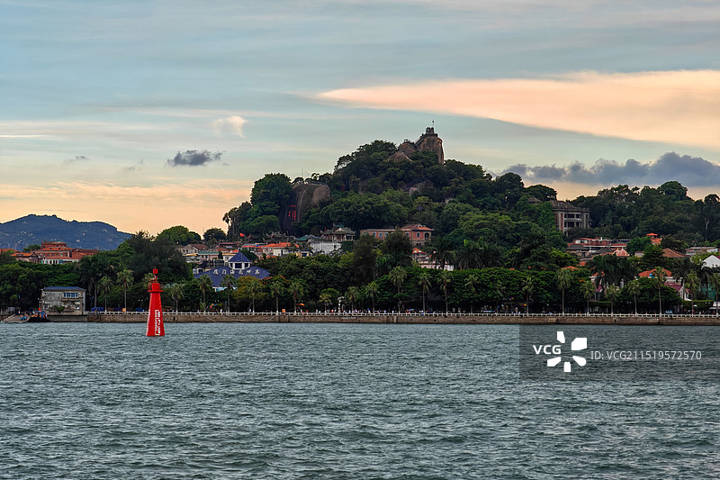 厦门鼓浪屿海岸风光（鹭江道）图片素材