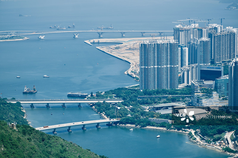 在昂坪360缆车上所摄图片素材