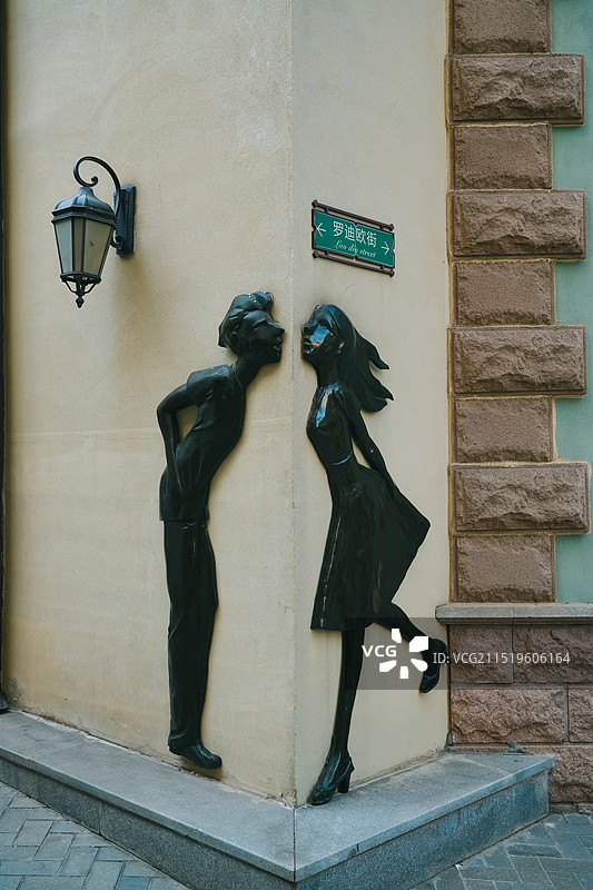 转角遇到爱  山东省青岛市鲁邦国际风情街  欧洲建筑风格 异域风情商业街 网红打卡地图片素材