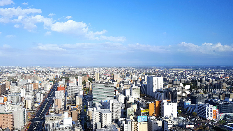 日本宫城县仙台市，从仙台AER大厦的展望台眺望仙台市图片素材