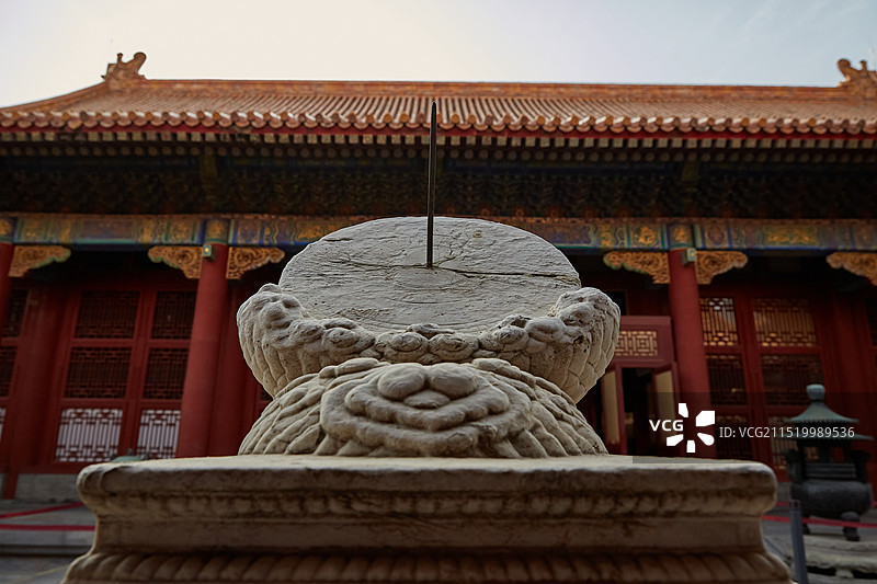 北京故宫紫禁城乐寿堂日晷图片素材