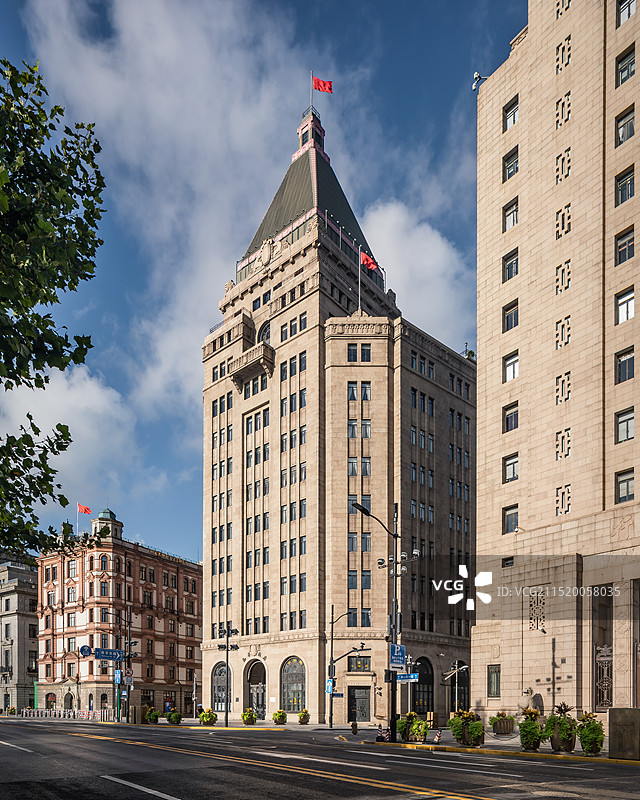 上海外滩万国建筑 和平饭店图片素材