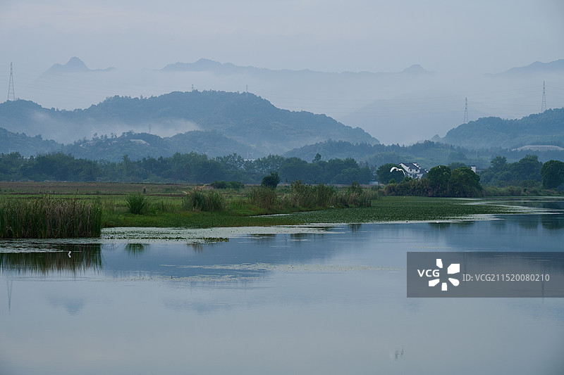 新安江畔 杭州建德下涯镇之江村自然风光图片素材