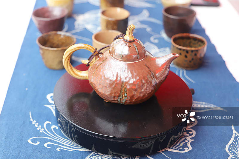 威宁非遗乌撒烤茶、油香、彝族回族苗族布依族刺绣、荞酥、砂陶图片素材