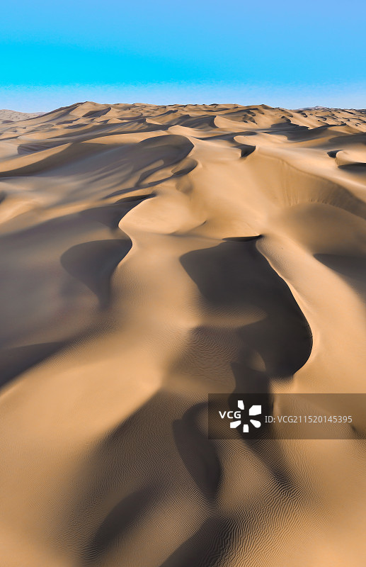 沙漠中的纹理图片素材