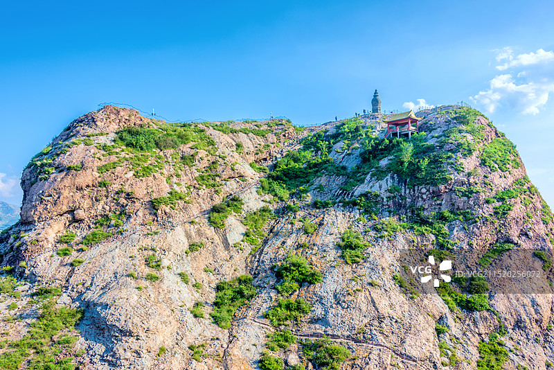 中国辽宁营口鲅鱼圈望儿山望儿塔图片素材