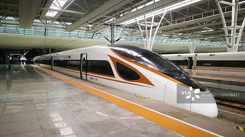 复兴号金色涂装图片素材