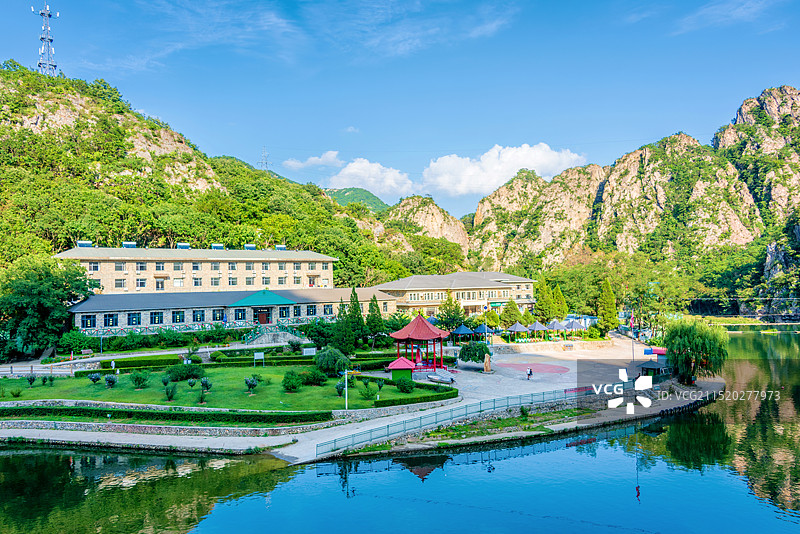 中国辽宁大连庄河冰峪沟双龙汇景区图片素材