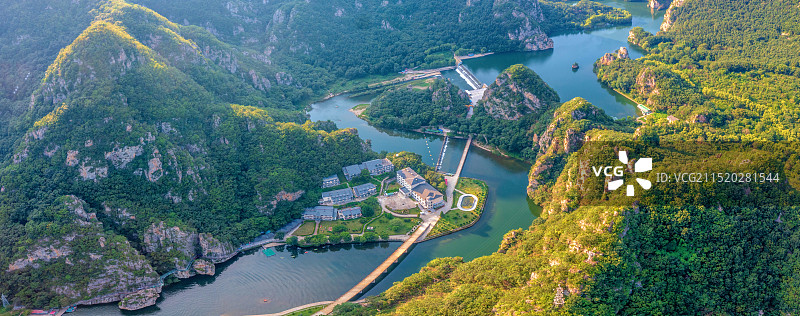 中国辽宁大连庄河冰峪沟双龙汇航拍风光图片素材