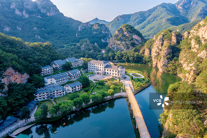 中国辽宁大连庄河冰峪沟双龙汇航拍风光图片素材