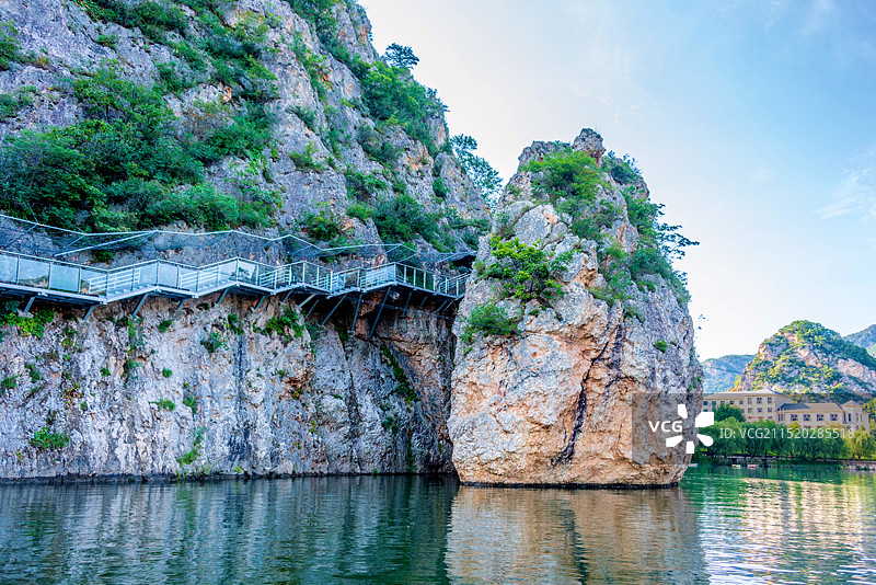 中国辽宁大连庄河冰峪沟双龙汇明月剑图片素材