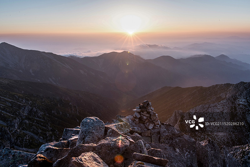 太白山顶图片素材
