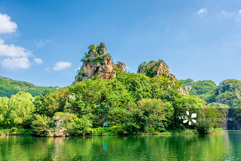 中国辽宁大连庄河冰峪沟自然风光图片素材