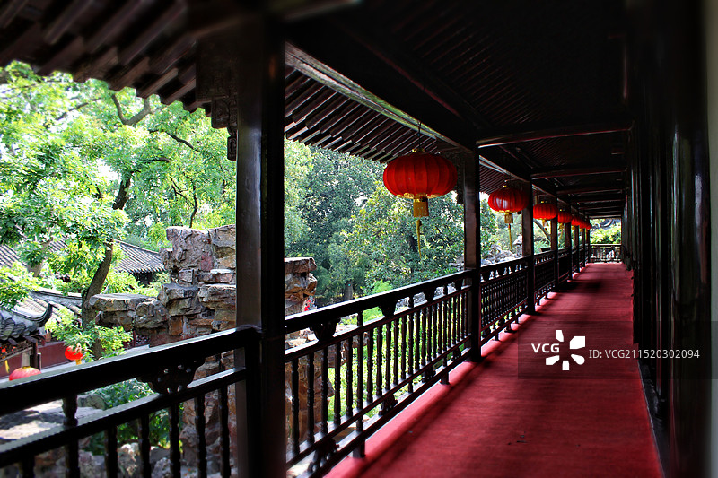 扬州个园：古典园林风光图片素材