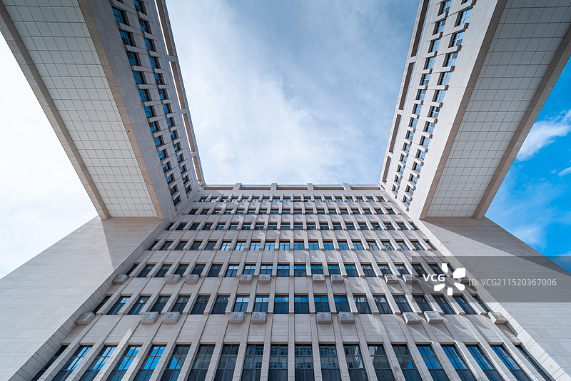 新疆霍尔果斯市地标中哈合作中心国门景区图片素材