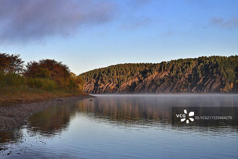望穿秋水图片素材