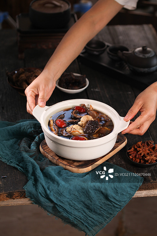 黑虎掌菌汤图片素材