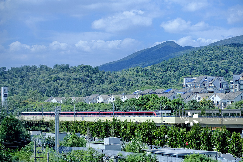 南京地铁地上段风景图片素材