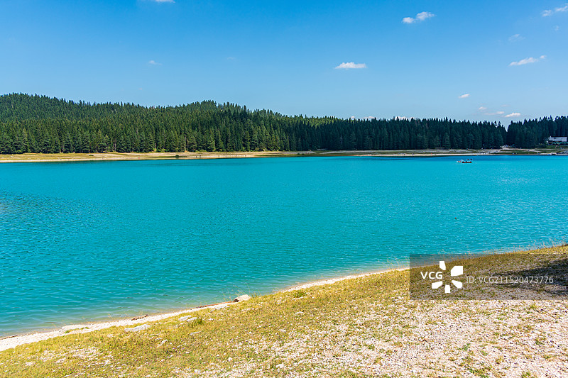 黑山扎布利亚克杜米托尔国家公园黑湖风光图片素材