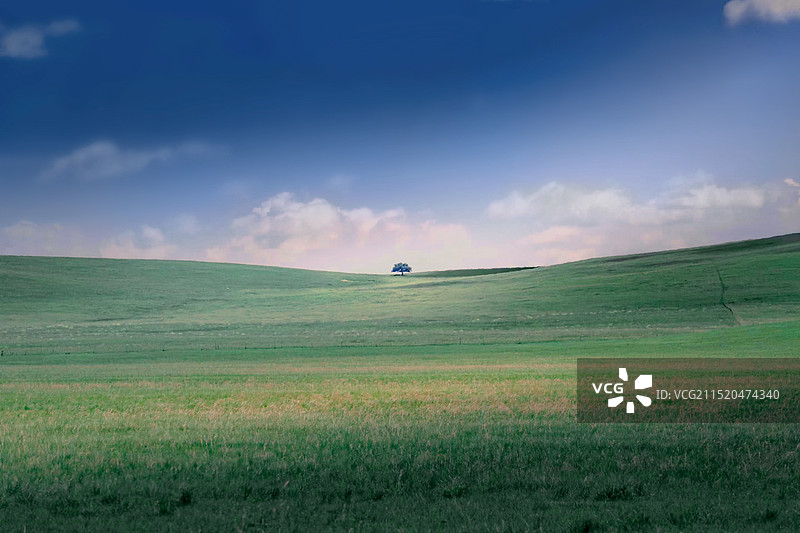 苍穹之下拍摄于乌拉盖草原图片素材