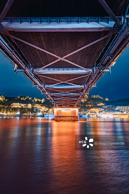 火树银花，华灯初上图片素材