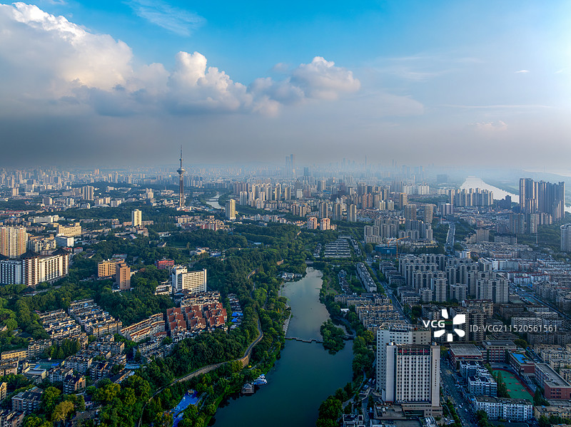 俯瞰南京鼓楼秦淮河图片素材