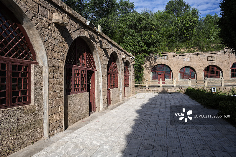 山西临汾克难坡，抗日战争第二战区司令部旧址图片素材