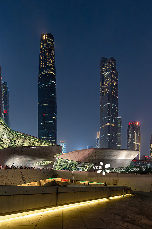 广东广州大剧院夜景城市建筑摩天大楼景观图片素材