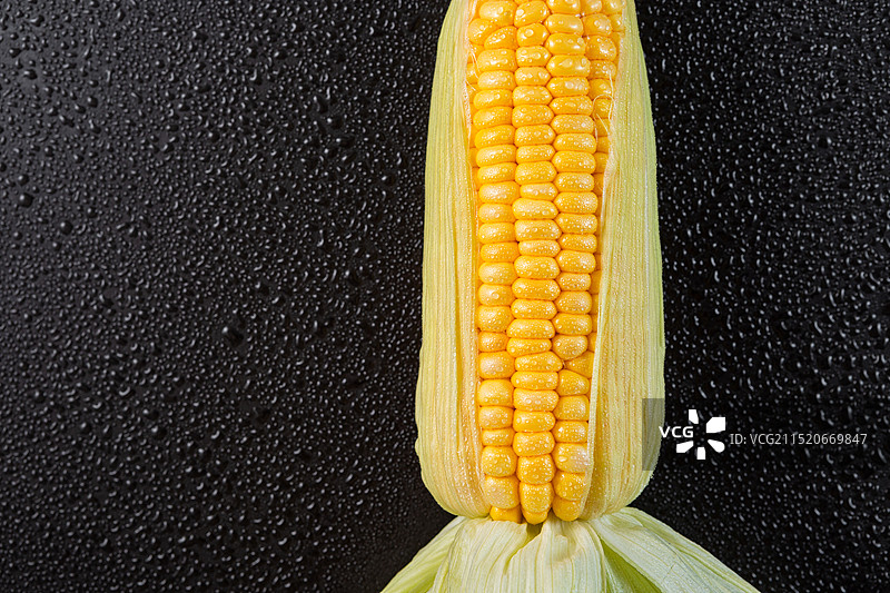 新鲜的玉米图片素材