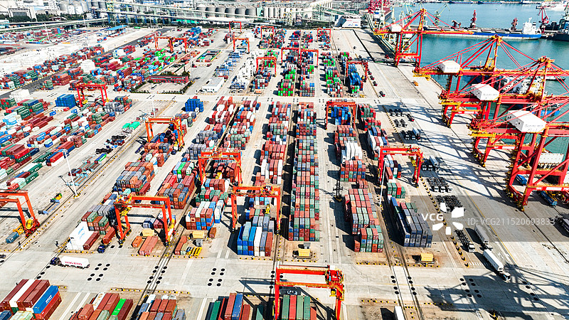 航拍山东日照港图片素材