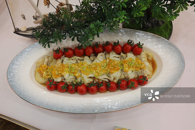 海南菜：黄辣椒蒸龙趸鱼（石斑鱼）图片素材