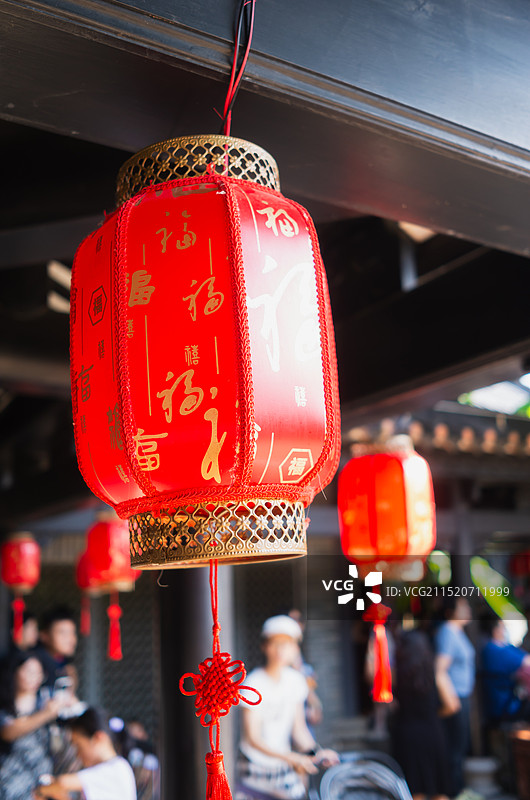 悬挂的灯笼-广州粤剧艺术博物馆。图片素材