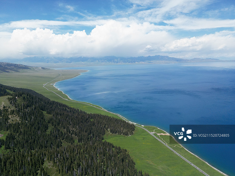 赛里木湖果子沟站点图片素材