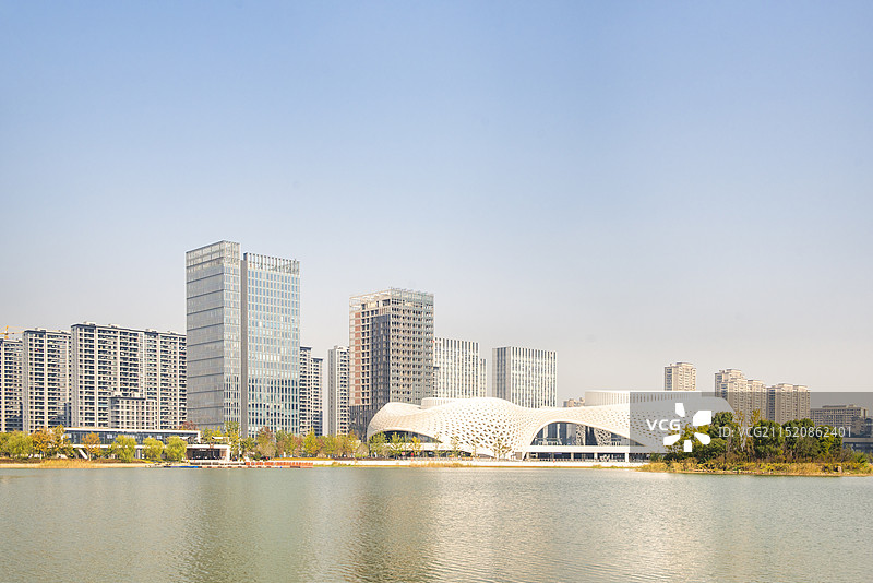 杭州钱塘区金沙湖公园金沙大剧院 金沙湖 大剧院 杭州 杭州旅游 湖岸 居住区图片素材