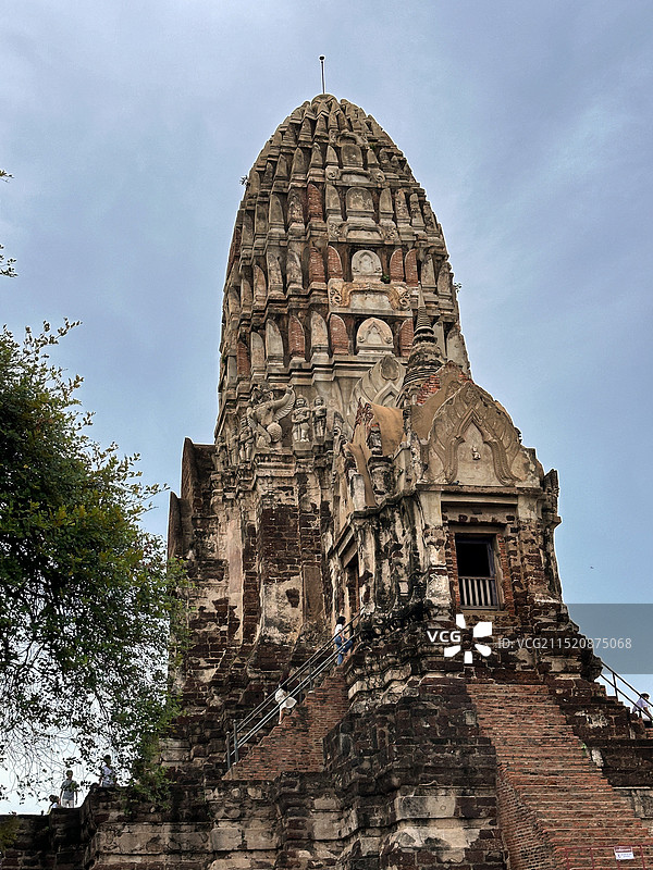 历史建筑仰天俯视、泰国大城府遗址图片素材