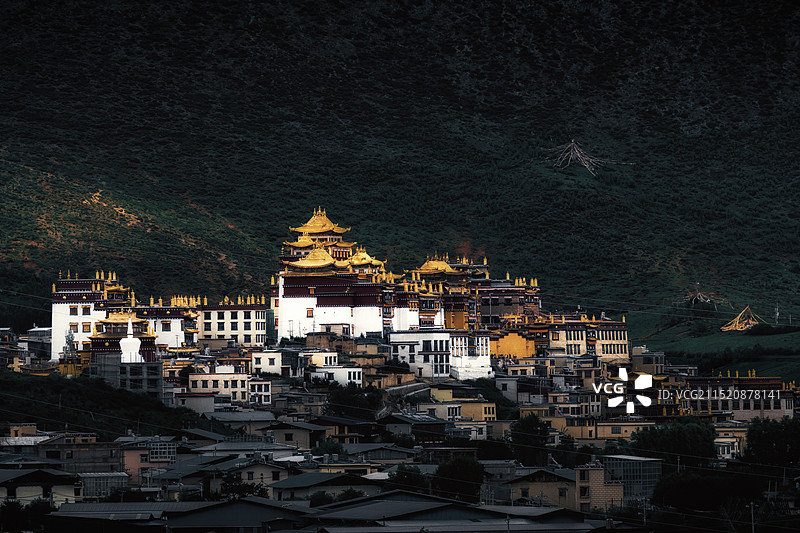 离天堂最近的地方图片素材